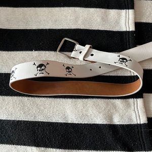 Leather skull belt - size 32